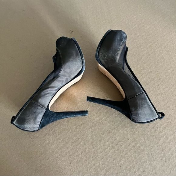 Fendi Mesh Platform Suede Heels - Picture 4 of 10